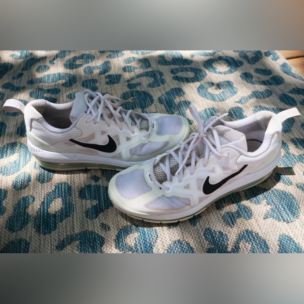 Men’s Nike AirMax